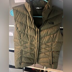 North face vest